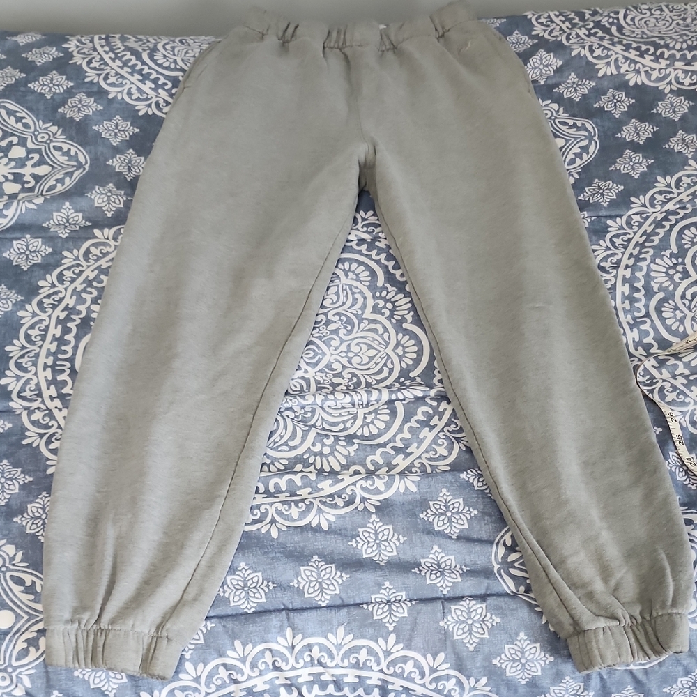 Hollister Heather Gray Joggers Size Small